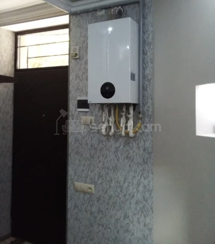 1 Սենյականոց Բնակարան, 40քմ, 1/14 հարկ, Նորմալ Վիճակում, Կահավորված