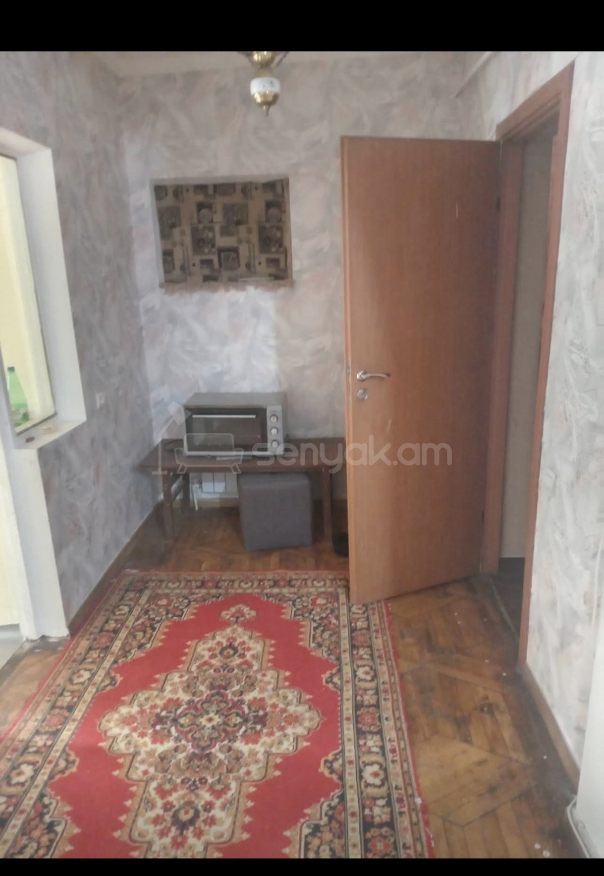 2 Սենյականոց Բնակարան Քարե Շենքում, 56քմ, 1/5 հարկ, Նորմալ Վիճակում, Կահավորված