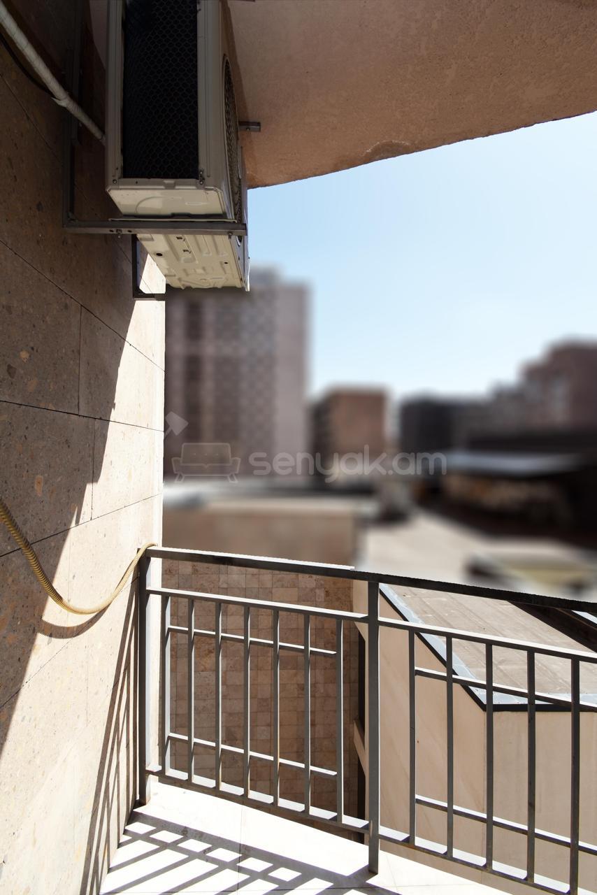 2 Սենյականոց Բնակարան Նորակառույցում, 60քմ, 5/15 հարկ, Դիզայներական Վերանորոգված