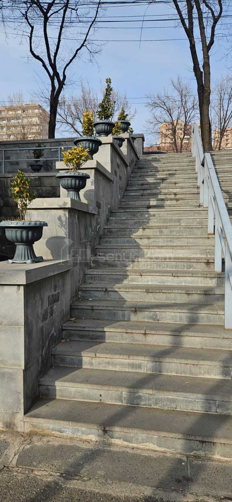 Օֆիսային Տարածք, 250քմ