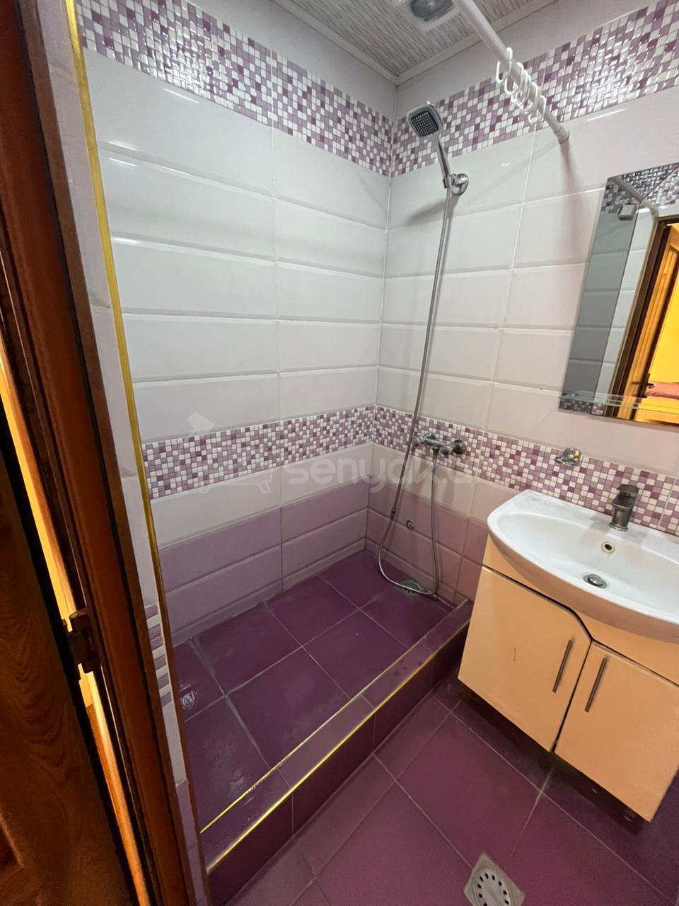 1 Սենյականոց Բնակարան, 45քմ, 3/5 հարկ, Դիզայներական Վերանորոգված