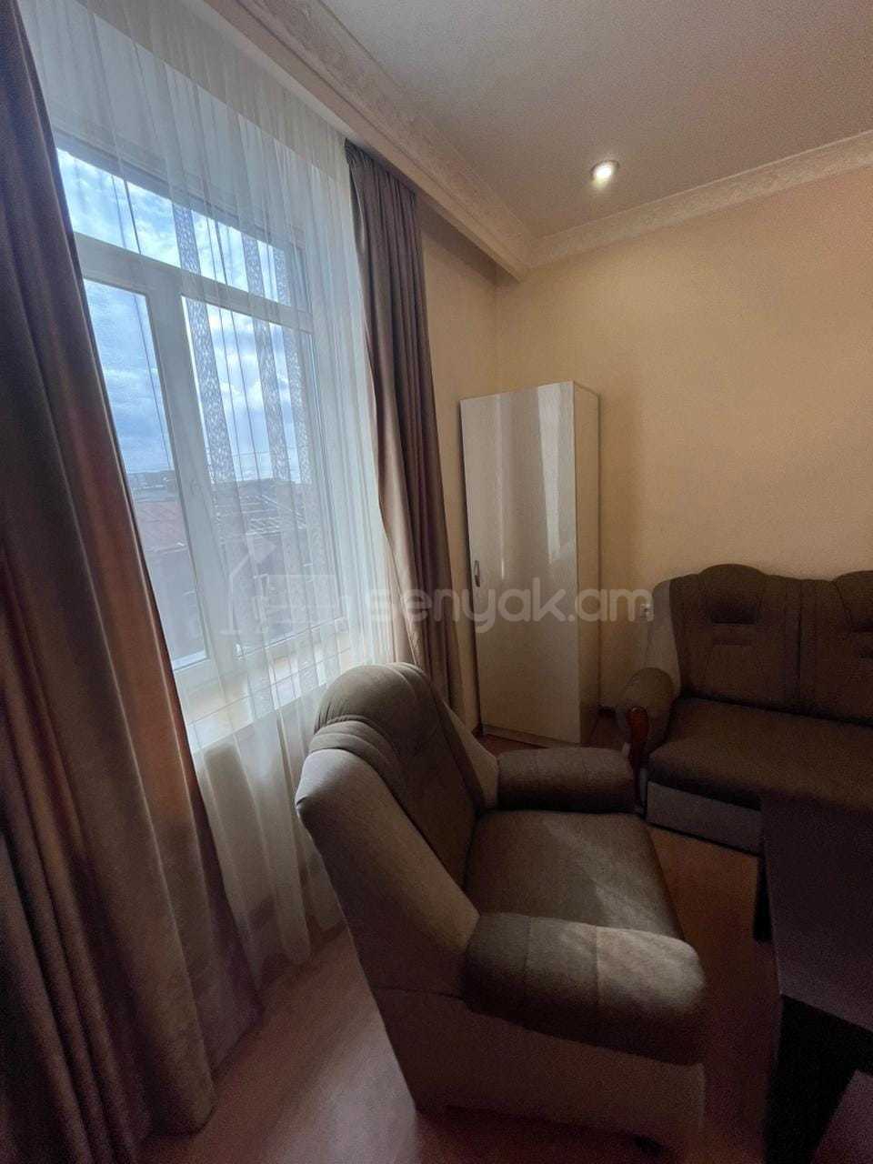 1 Սենյականոց Բնակարան, 45քմ, 3/5 հարկ, Դիզայներական Վերանորոգված