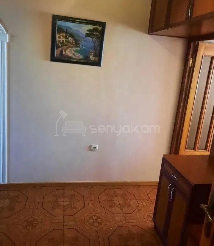 2 Սենյականոց Բնակարան, 52քմ, 4/4 հարկ, Կապիտալ Վերանորոգված