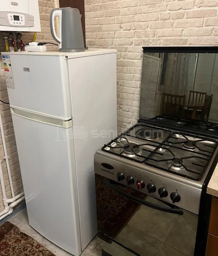 2 Սենյականոց Բնակարան Քարե Շենքում, 45քմ, 4/5 հարկ, Կապիտալ Վերանորոգված