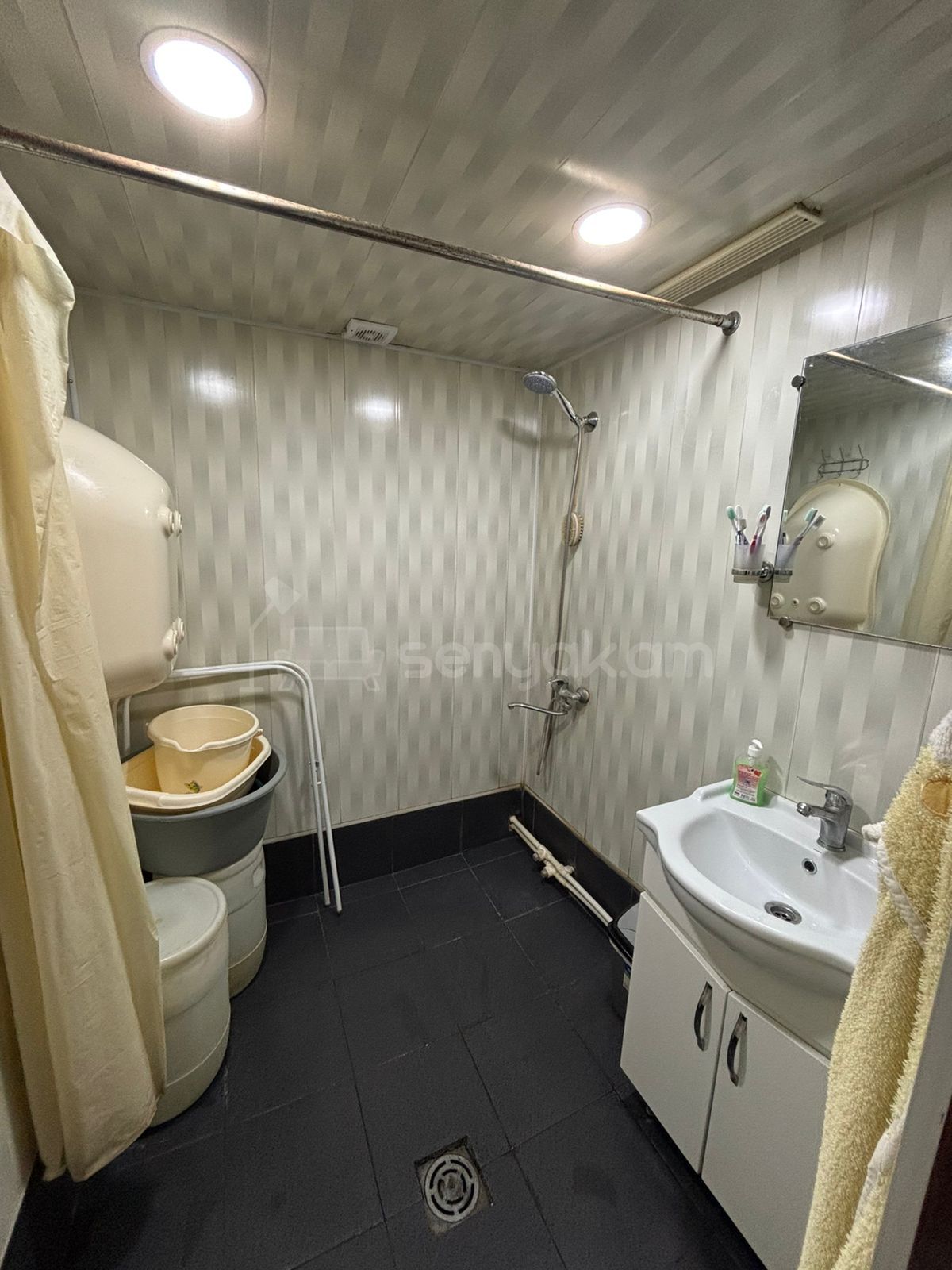 4 Սենյականոց Բնակարան, 90քմ, 6/9 հարկ, Կոսմետիկ Վերանորոգված