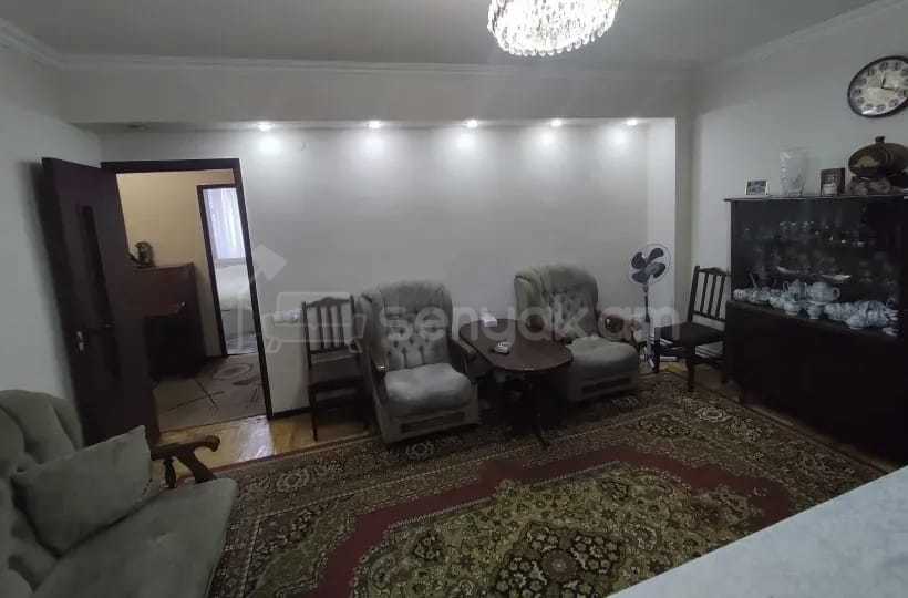 4 Սենյականոց Բնակարան, 90քմ, 6/9 հարկ, Կոսմետիկ Վերանորոգված