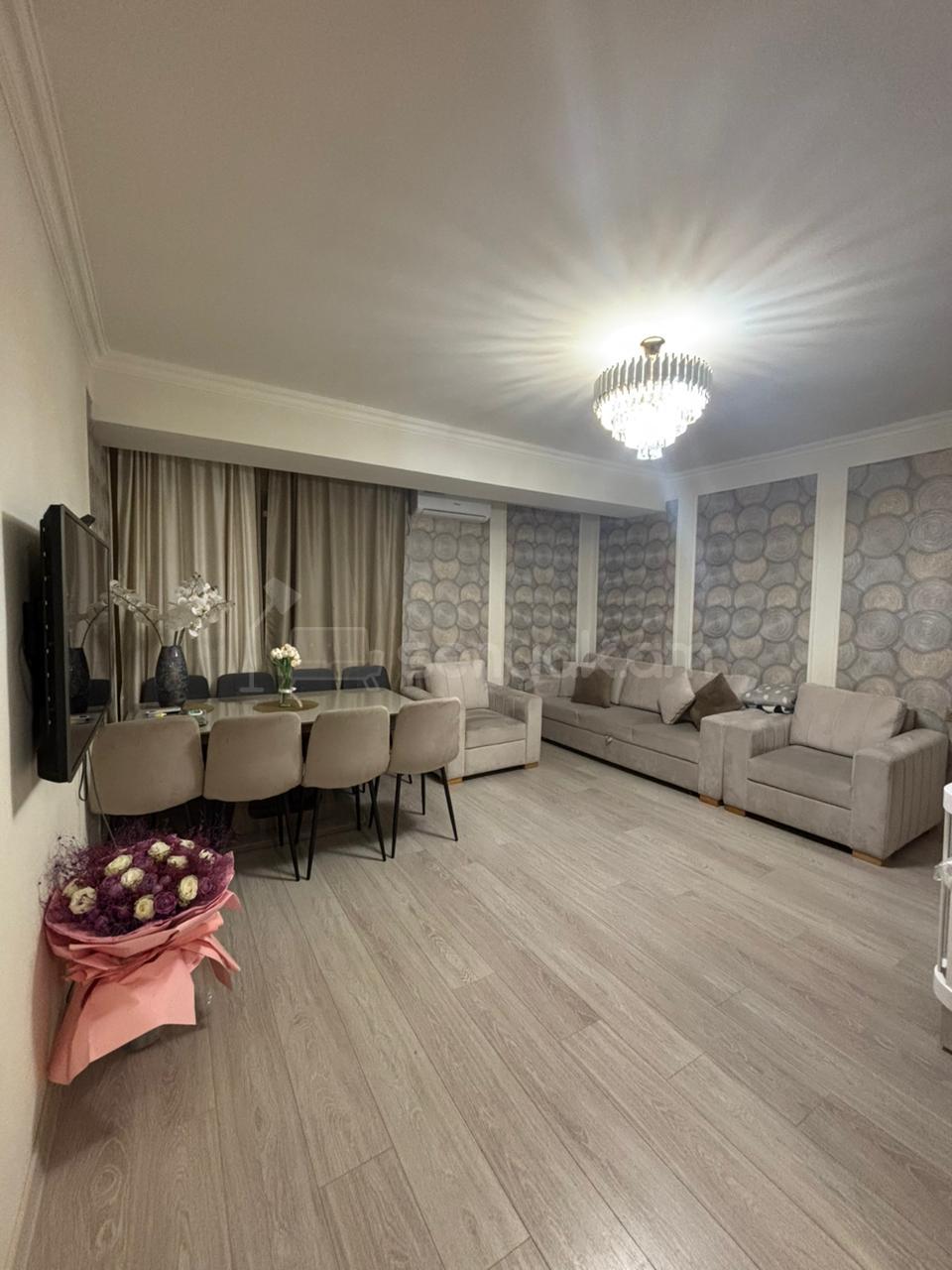 3 Սենյականոց Բնակարան, 74քմ, 5/14 հարկ, Կապիտալ Վերանորոգված