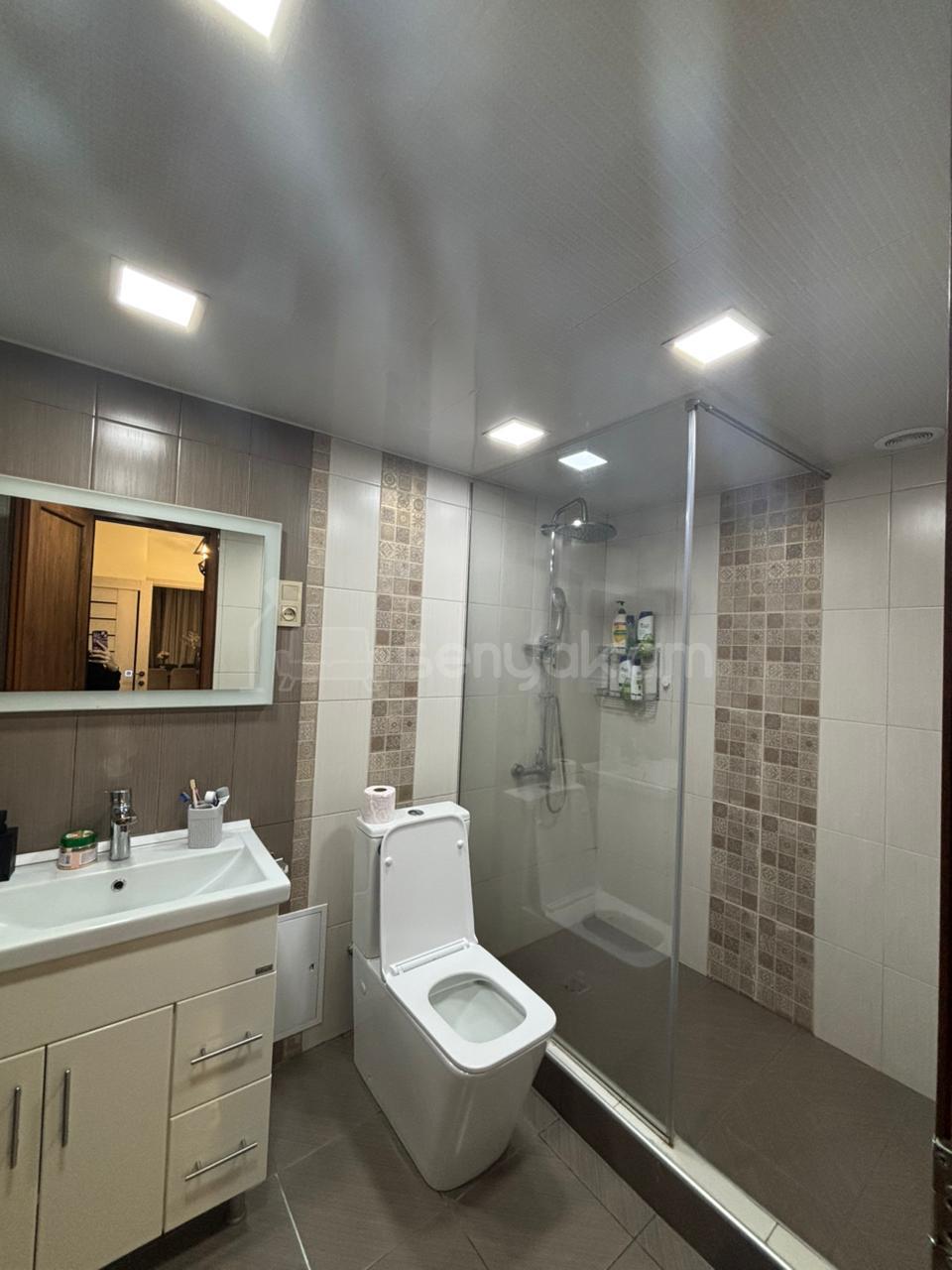 3 Սենյականոց Բնակարան, 74քմ, 5/14 հարկ, Կապիտալ Վերանորոգված