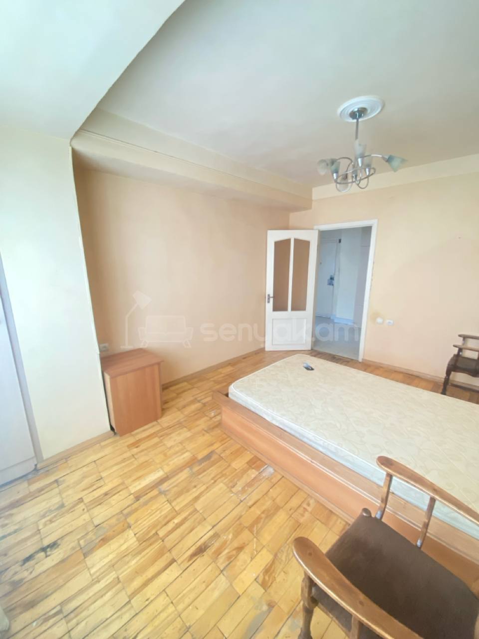 3 Սենյականոց Բնակարան, 67քմ, 3/14 հարկ, Կոսմետիկ Վերանորոգված, Կահավորված