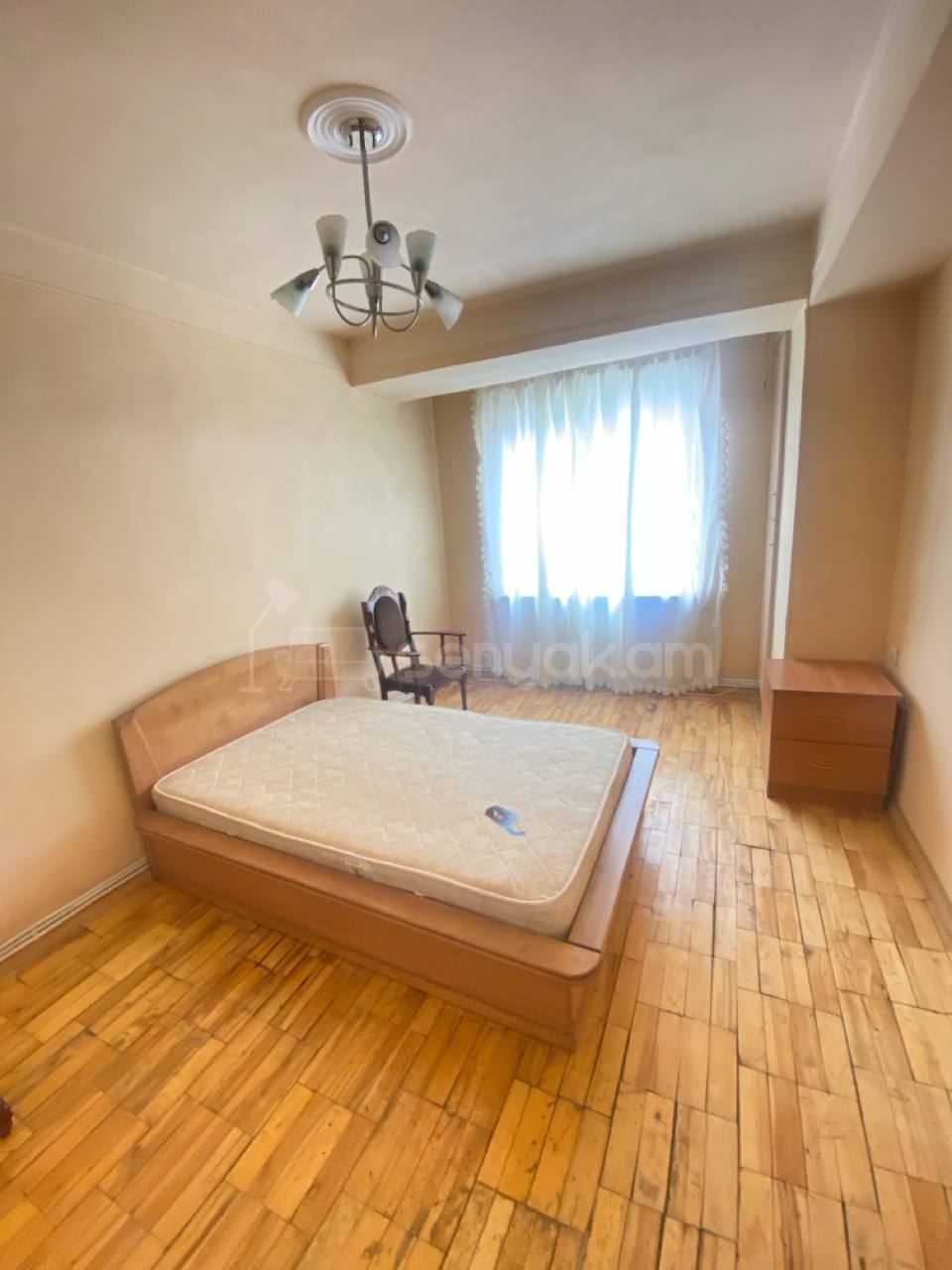 3 Սենյականոց Բնակարան, 67քմ, 3/14 հարկ, Կոսմետիկ Վերանորոգված, Կահավորված