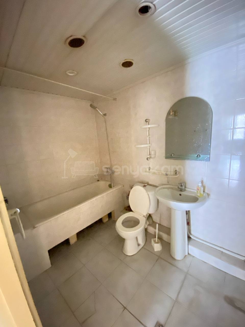 3 Սենյականոց Բնակարան, 67քմ, 3/14 հարկ, Կոսմետիկ Վերանորոգված, Կահավորված