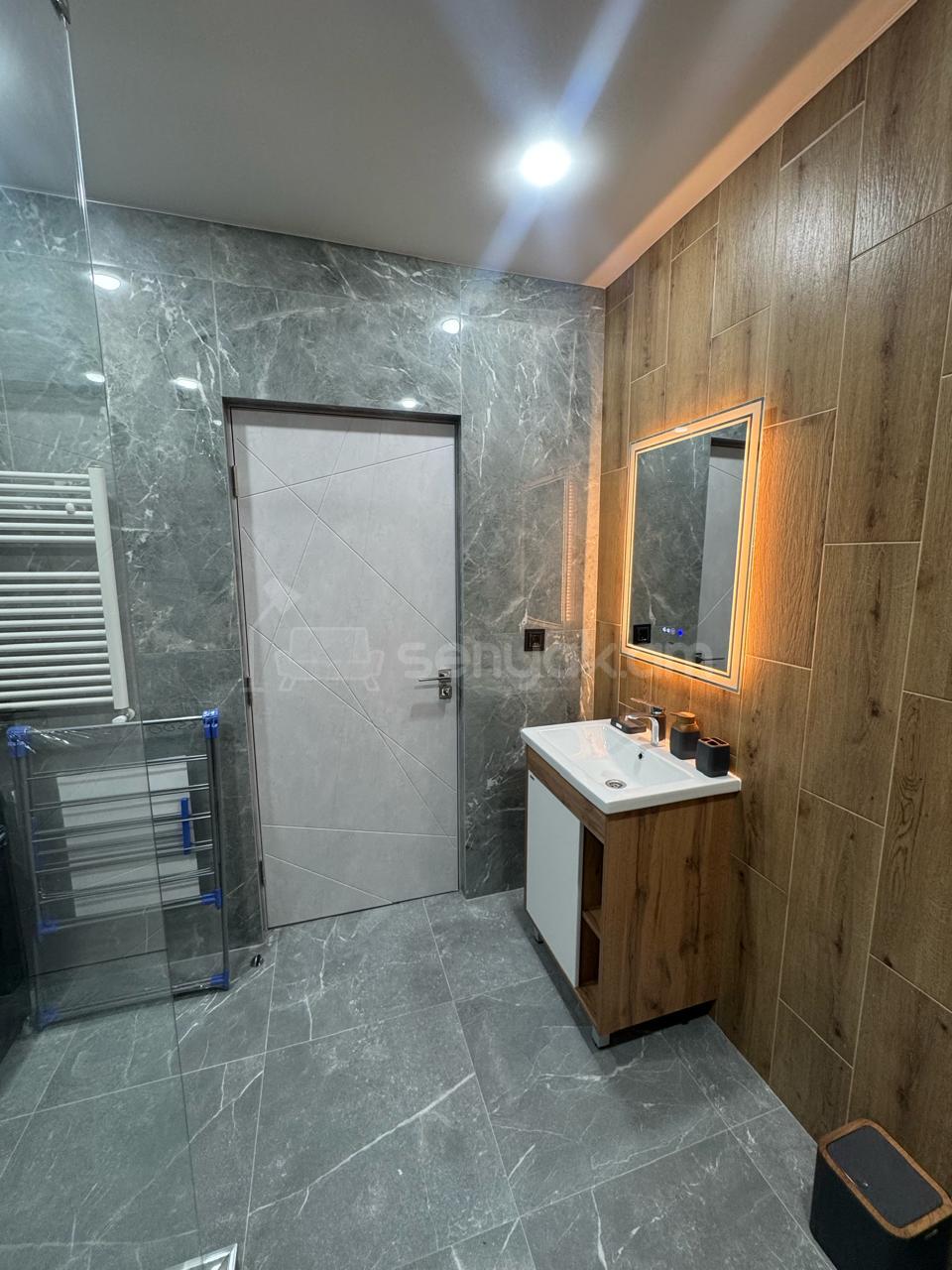 2 Սենյականոց Բնակարան, 65քմ, 5/9 հարկ, Դիզայներական Վերանորոգված