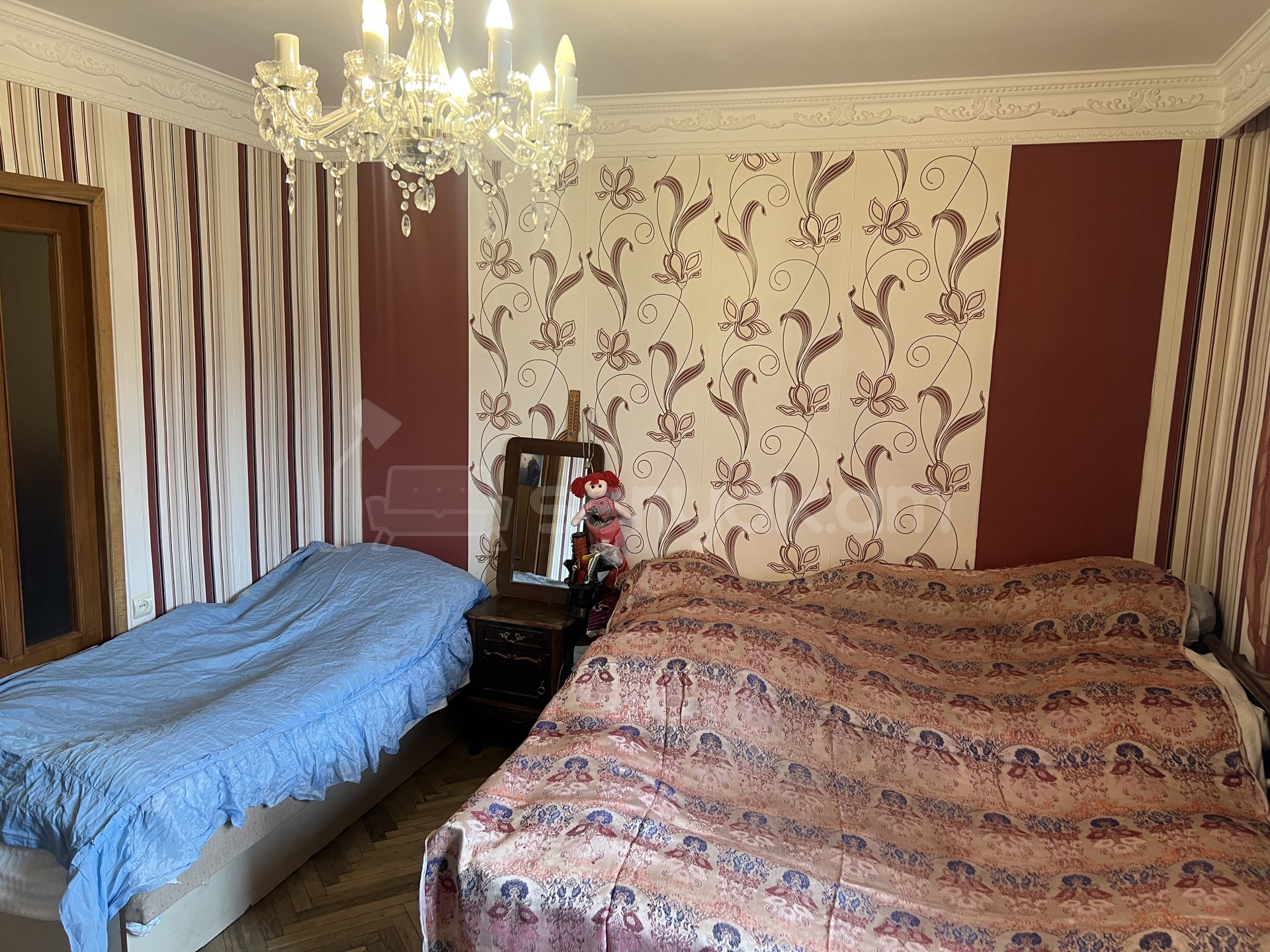 2 Սենյականոց Բնակարան Քարե Շենքում, 67քմ, 4/5 հարկ, Նորմալ Վիճակում