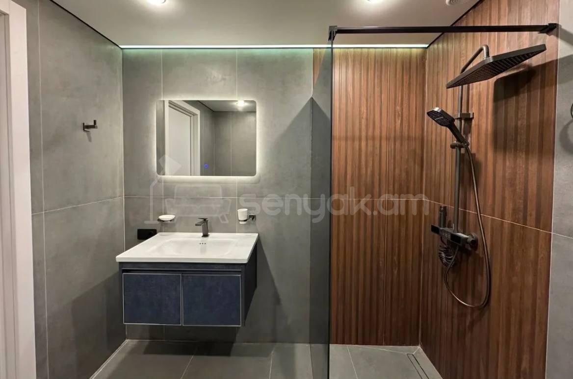 2 Սենյականոց Բնակարան Նորակառույցում, 45քմ, 6/20 հարկ, Կապիտալ Վերանորոգված