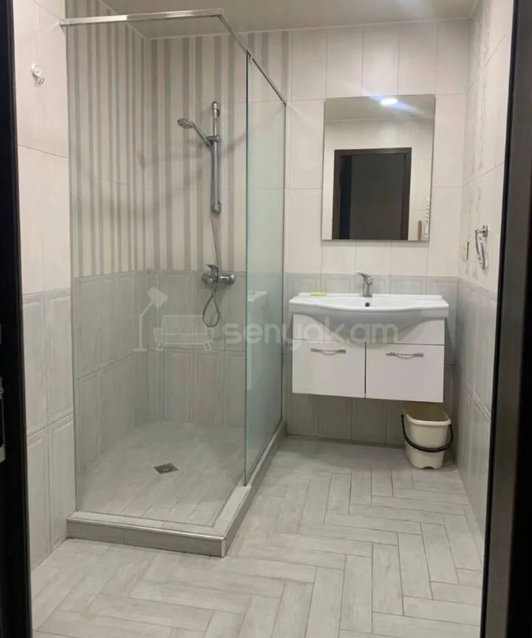 2 Սենյականոց Բնակարան Նորակառույցում, 65քմ, 11/16 հարկ, Կապիտալ Վերանորոգված, Կահավորված, Արևկող