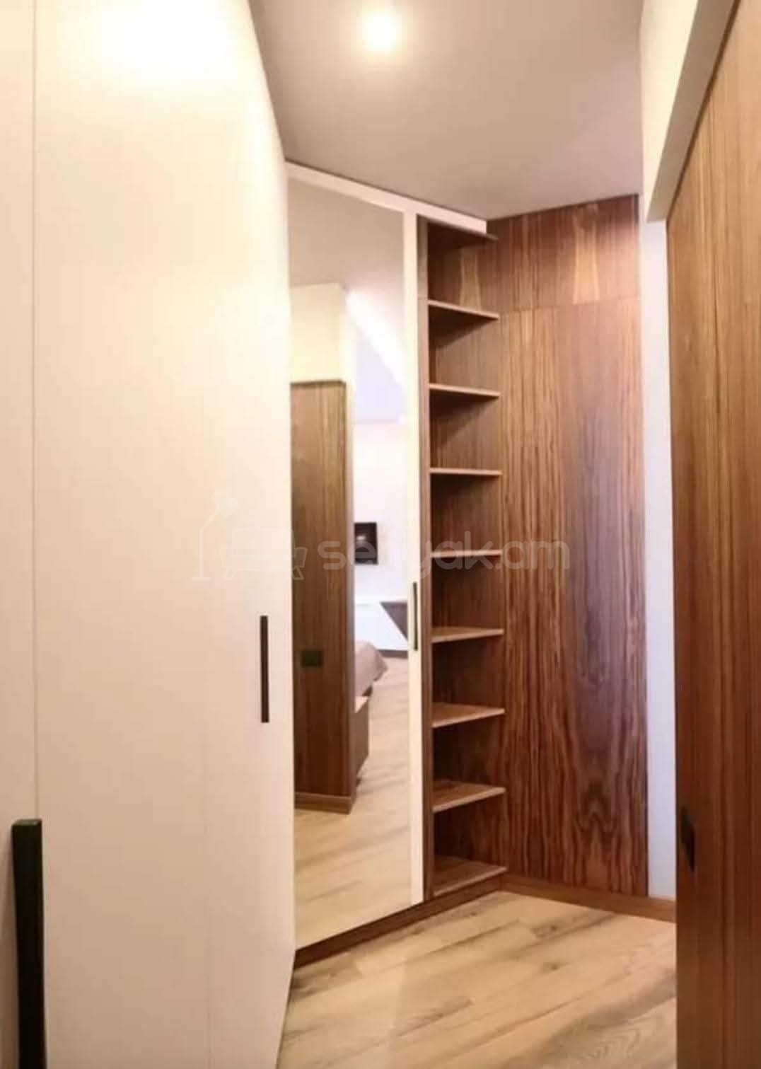 3 Սենյականոց Բնակարան Նորակառույցում, 80քմ, 8/12 հարկ, Դիզայներական Վերանորոգված