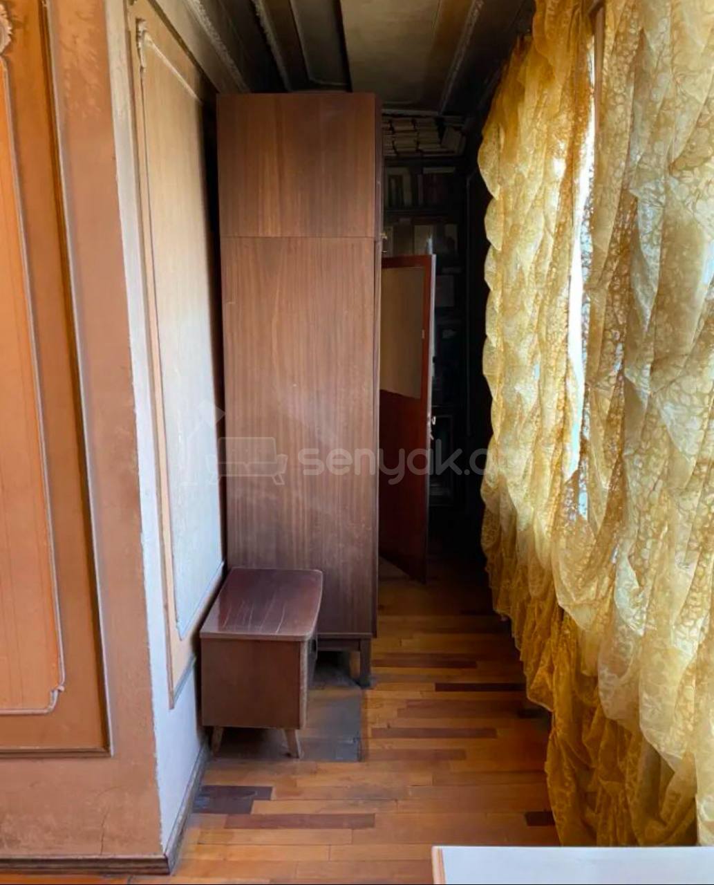 2 Սենյականոց Բնակարան Քարե Շենքում, 70քմ, 5/5 հարկ, Նորմալ Վիճակում, Կահավորված, Արևկող