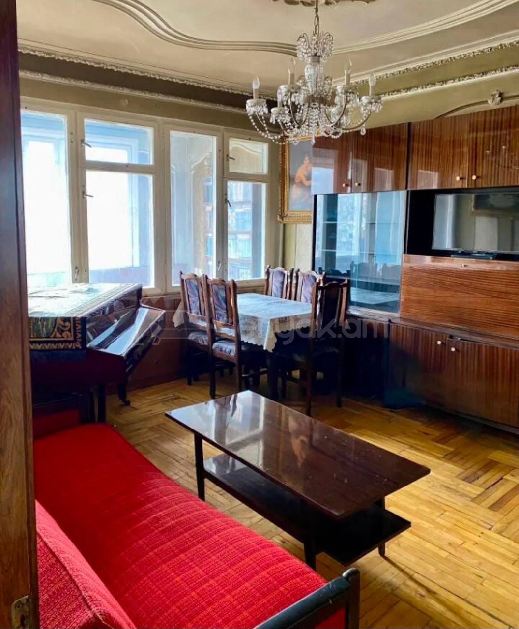 2 Սենյականոց Բնակարան Քարե Շենքում, 70քմ, 5/5 հարկ, Նորմալ Վիճակում, Կահավորված, Արևկող