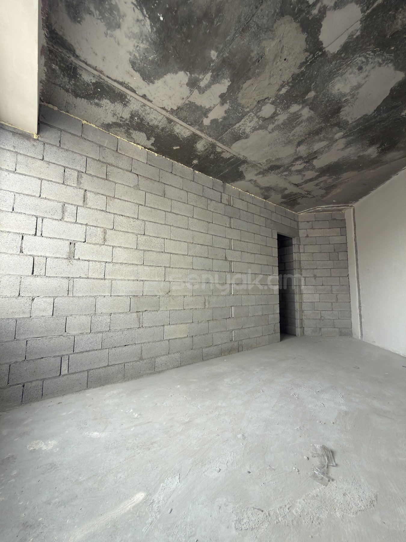 4 Սենյականոց Բնակարան Նորակառույցում, 122քմ, 6/8 հարկ, Զրոյական Վիճակում