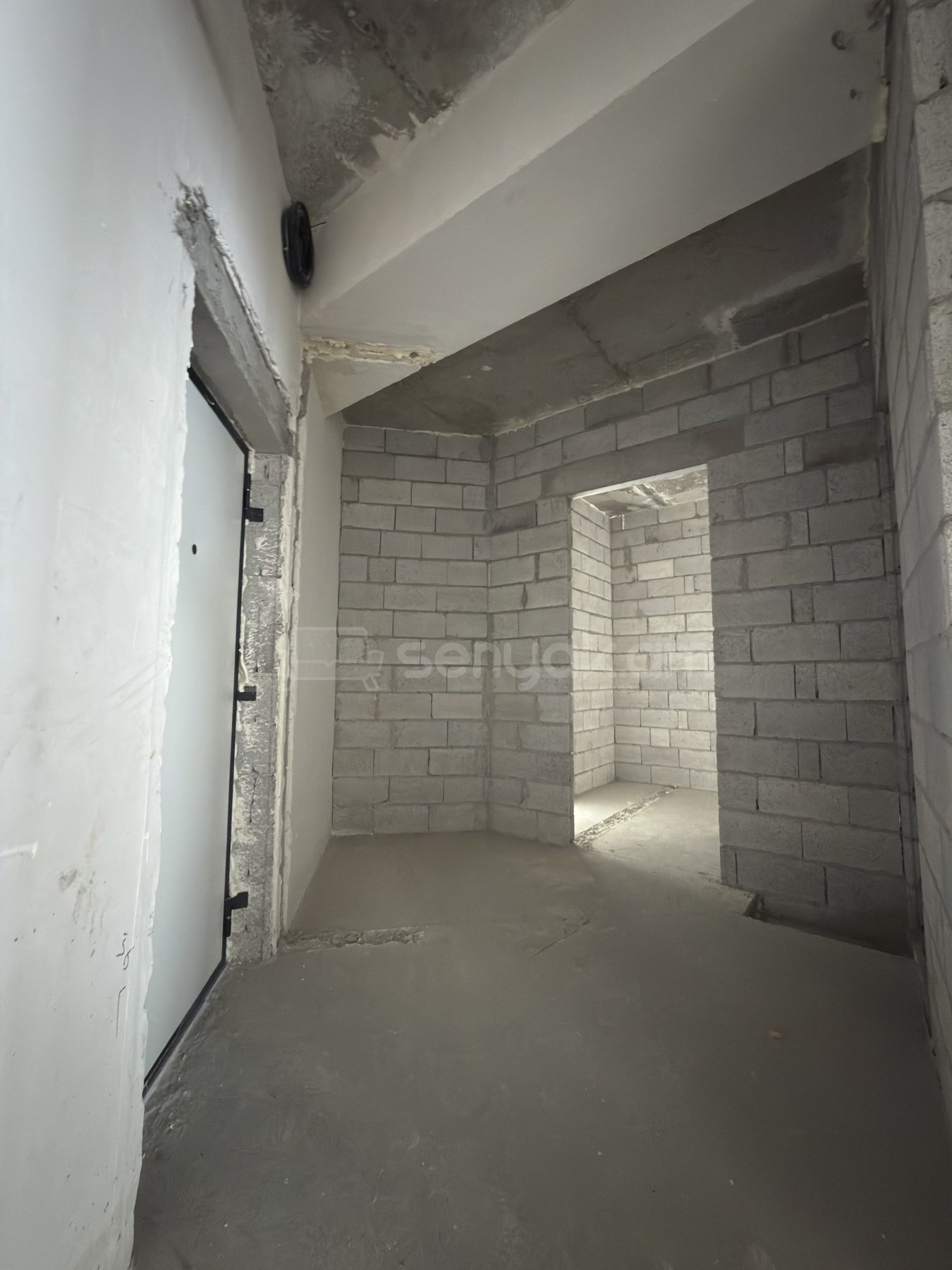 4 Սենյականոց Բնակարան Նորակառույցում, 122քմ, 6/8 հարկ, Զրոյական Վիճակում