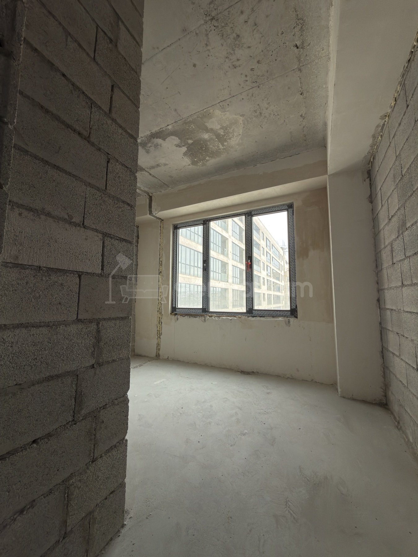 4 Սենյականոց Բնակարան Նորակառույցում, 167քմ, 8/8 հարկ, Զրոյական Վիճակում