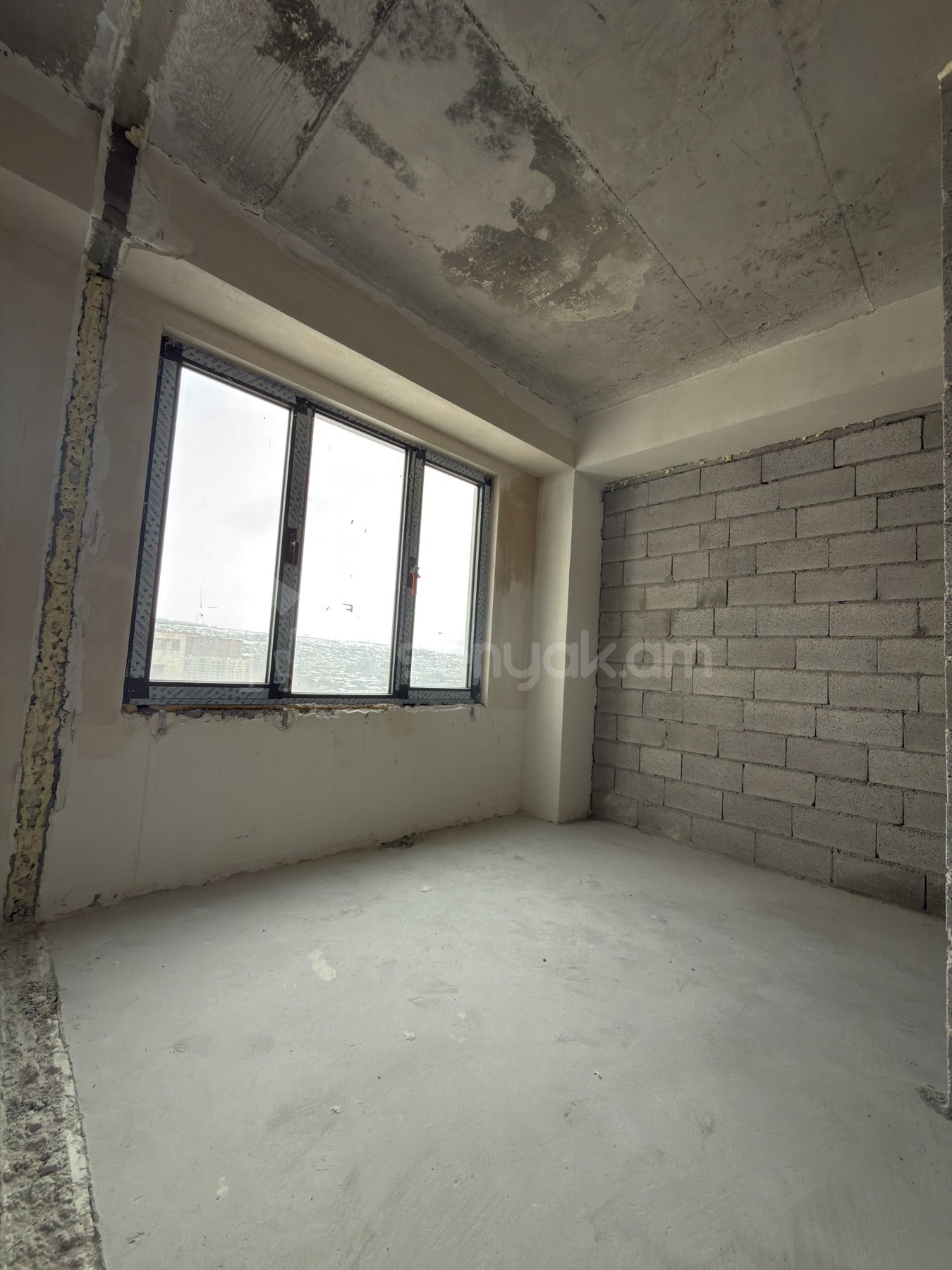 4 Սենյականոց Բնակարան Նորակառույցում, 167քմ, 8/8 հարկ, Զրոյական Վիճակում