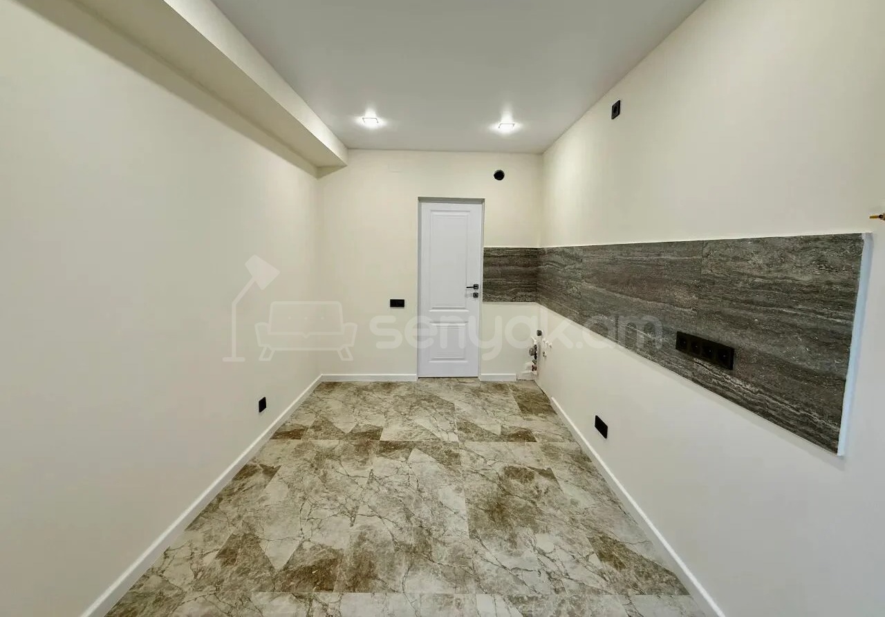 3 Սենյականոց Բնակարան, 63քմ, 5/14 հարկ, Կապիտալ Վերանորոգված