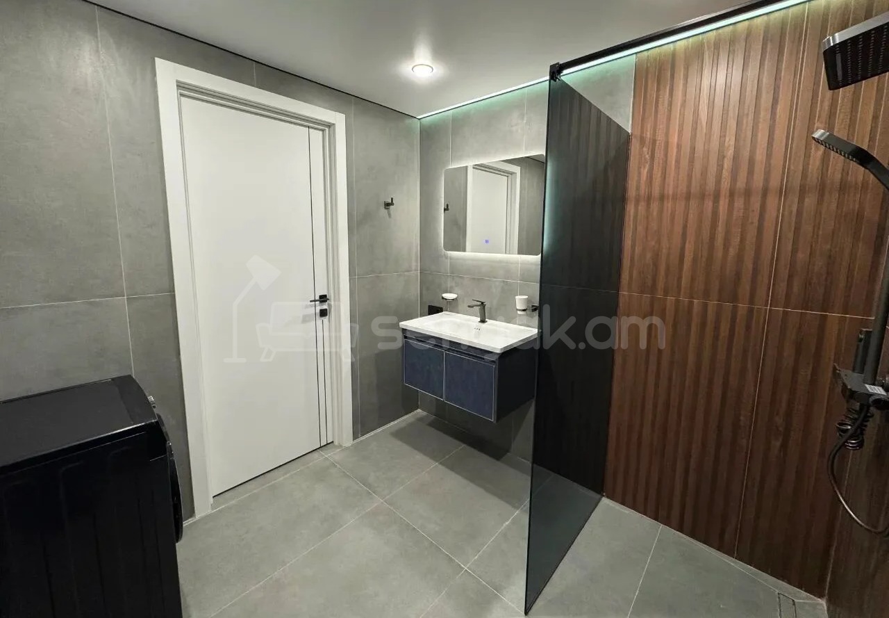 2 Սենյականոց Բնակարան Նորակառույցում, 45քմ, 6/20 հարկ, Կապիտալ Վերանորոգված