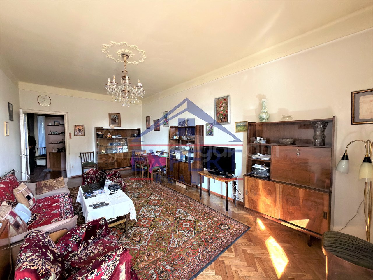 3 Սենյականոց Բնակարան Քարե Շենքում, 76քմ, 6/9 հարկ, Պետական Վիճակում