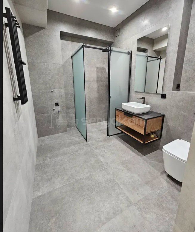 2 Սենյականոց Բնակարան Նորակառույցում, 70քմ, 11/18 հարկ, Դիզայներական Վերանորոգված, Կահավորված