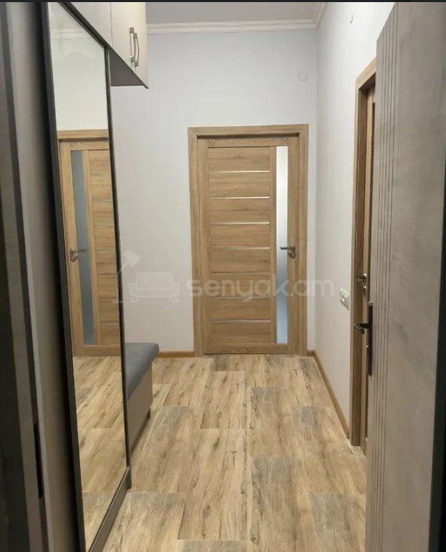 2 Սենյականոց Բնակարան Նորակառույցում, 60քմ, 10/17 հարկ, Կապիտալ Վերանորոգված, Կահավորված