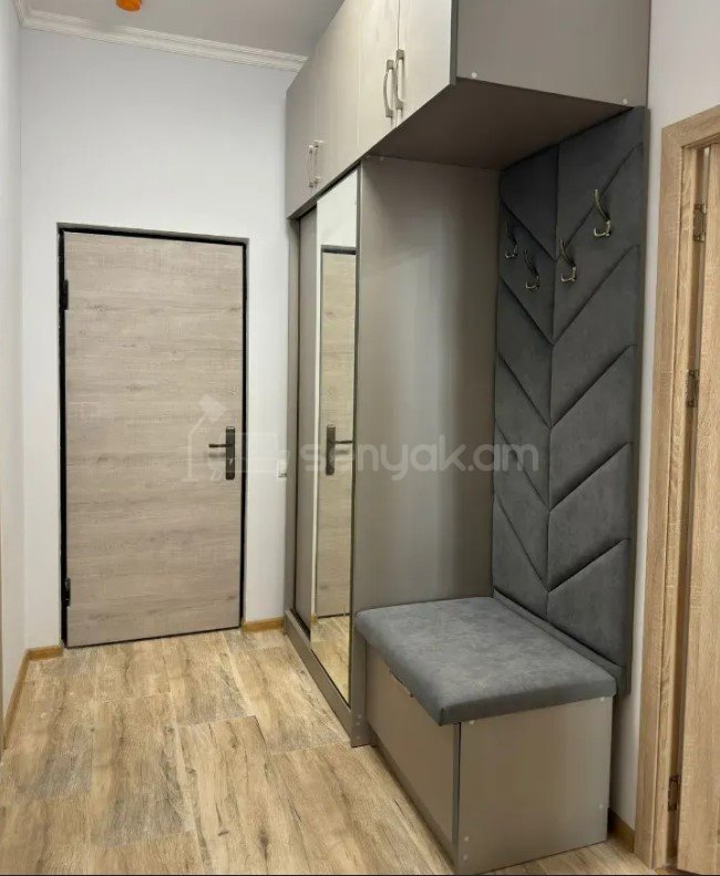 2 Սենյականոց Բնակարան Նորակառույցում, 60քմ, 10/17 հարկ, Կապիտալ Վերանորոգված, Կահավորված