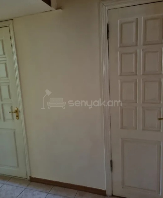 2 Սենյականոց Բնակարան, 67քմ, 3/10 հարկ, Նորմալ Վիճակում