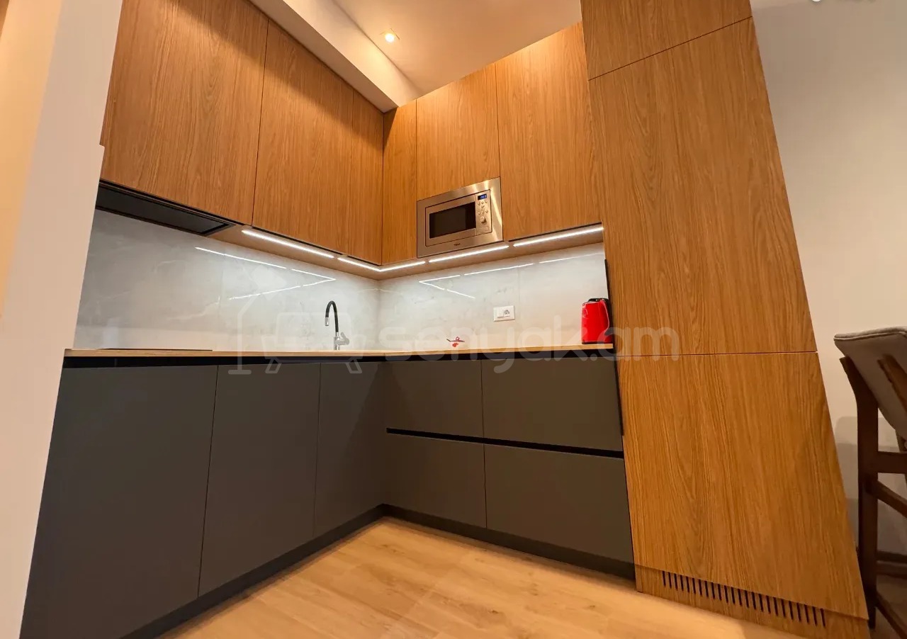 1 Սենյականոց Բնակարան Նորակառույցում, 44քմ, 12/18 հարկ, Կապիտալ Վերանորոգված