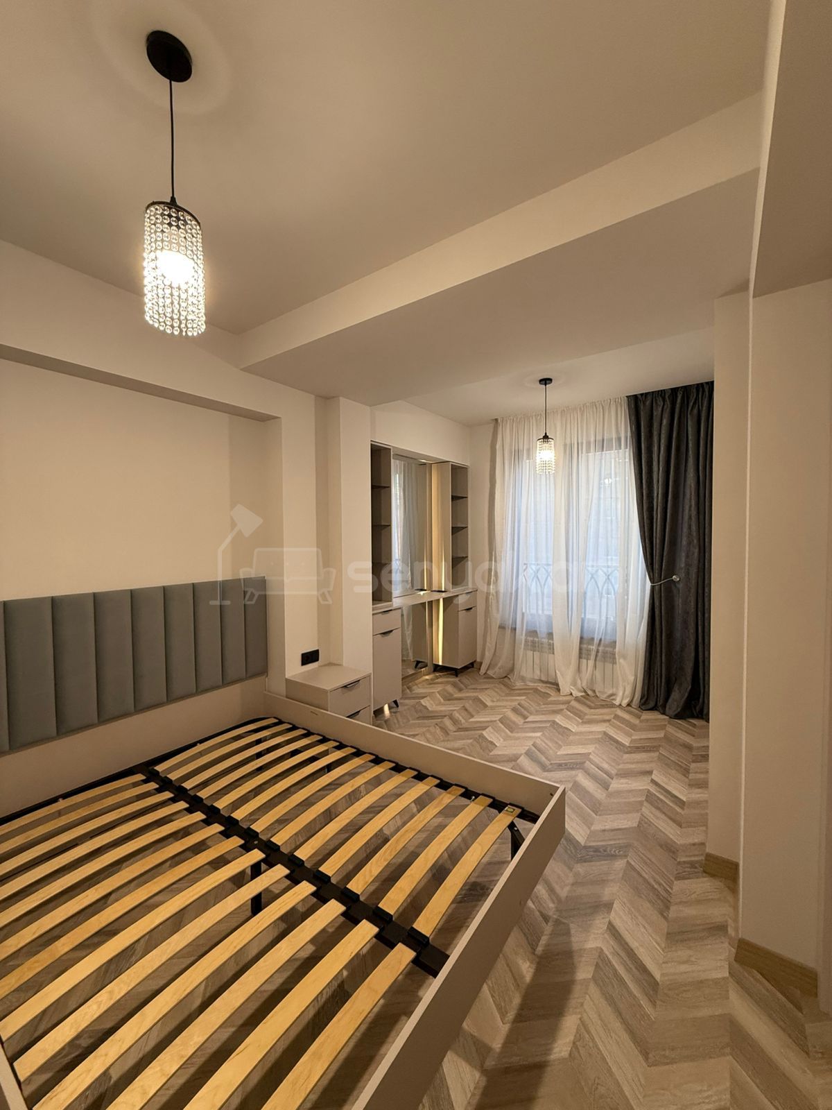 2 Սենյականոց Բնակարան, 42քմ, 3/8 հարկ, Կապիտալ Վերանորոգված