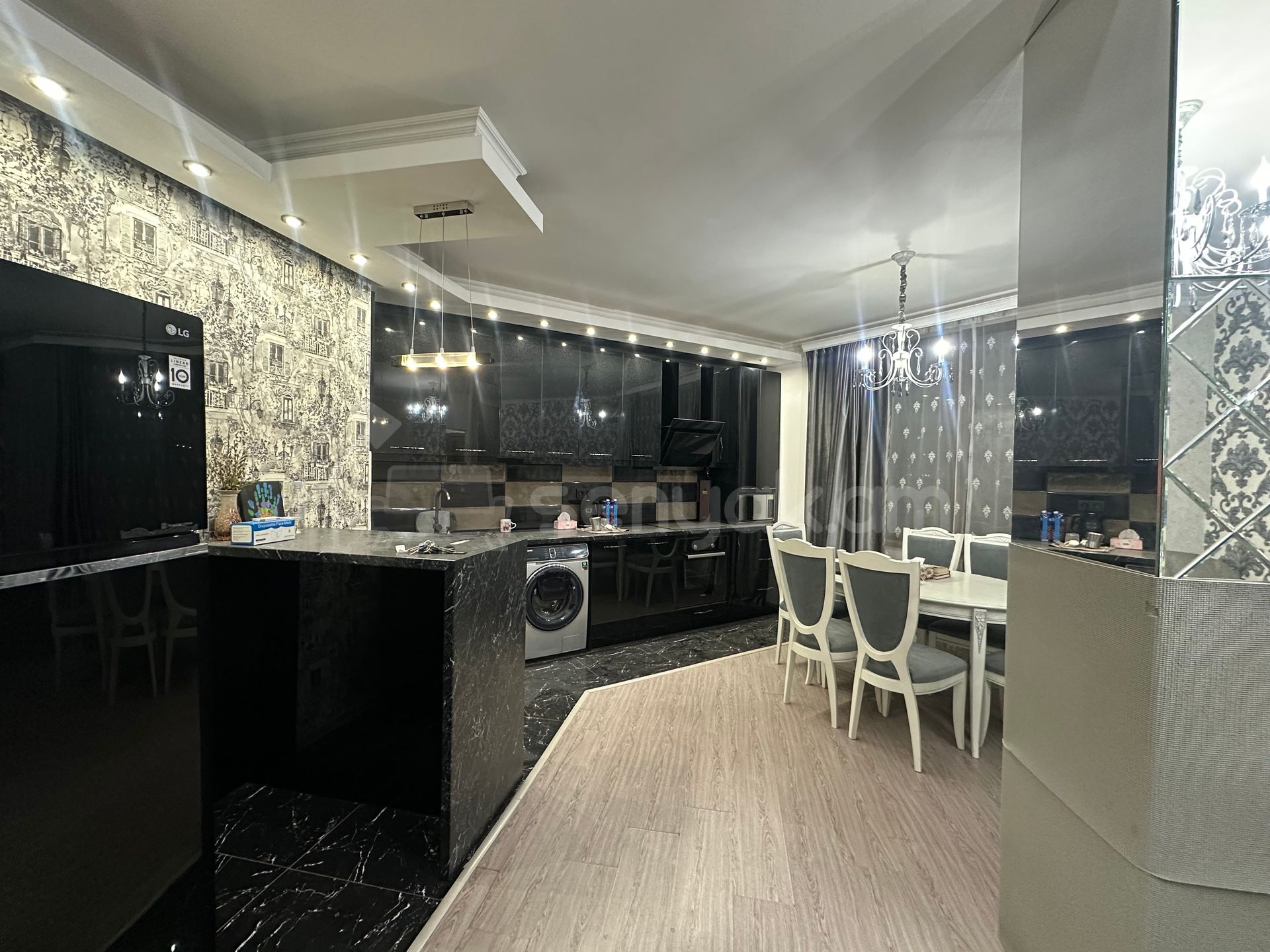 2 Սենյականոց Բնակարան Նորակառույցում, 52քմ, 8/12 հարկ, Դիզայներական Վերանորոգված