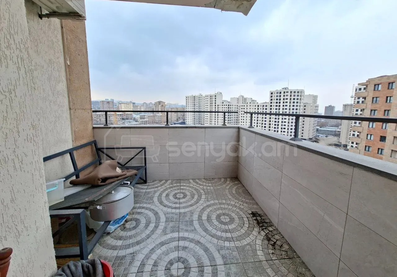 4 Սենյականոց Բնակարան Նորակառույցում, 93քմ, 10/12 հարկ, Կապիտալ Վերանորոգված