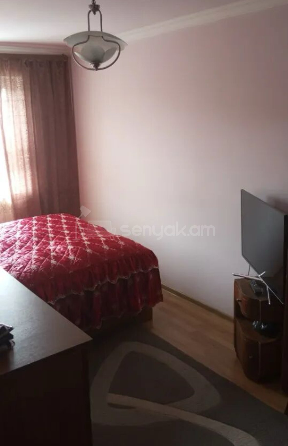 3 Սենյականոց Բնակարան Քարե Շենքում, 66քմ, 4/4 հարկ, Կապիտալ Վերանորոգված