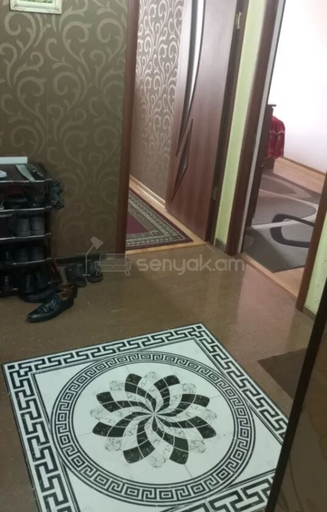 3 Սենյականոց Բնակարան Քարե Շենքում, 66քմ, 4/4 հարկ, Կապիտալ Վերանորոգված