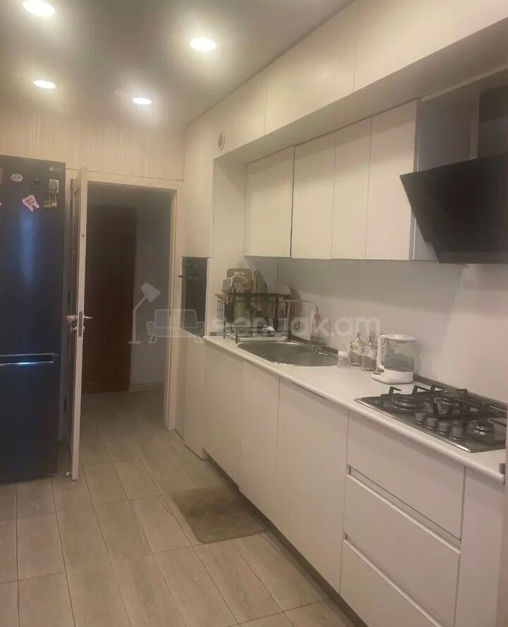 3 Սենյականոց Բնակարան, 93քմ, 13/16 հարկ, Կապիտալ Վերանորոգված