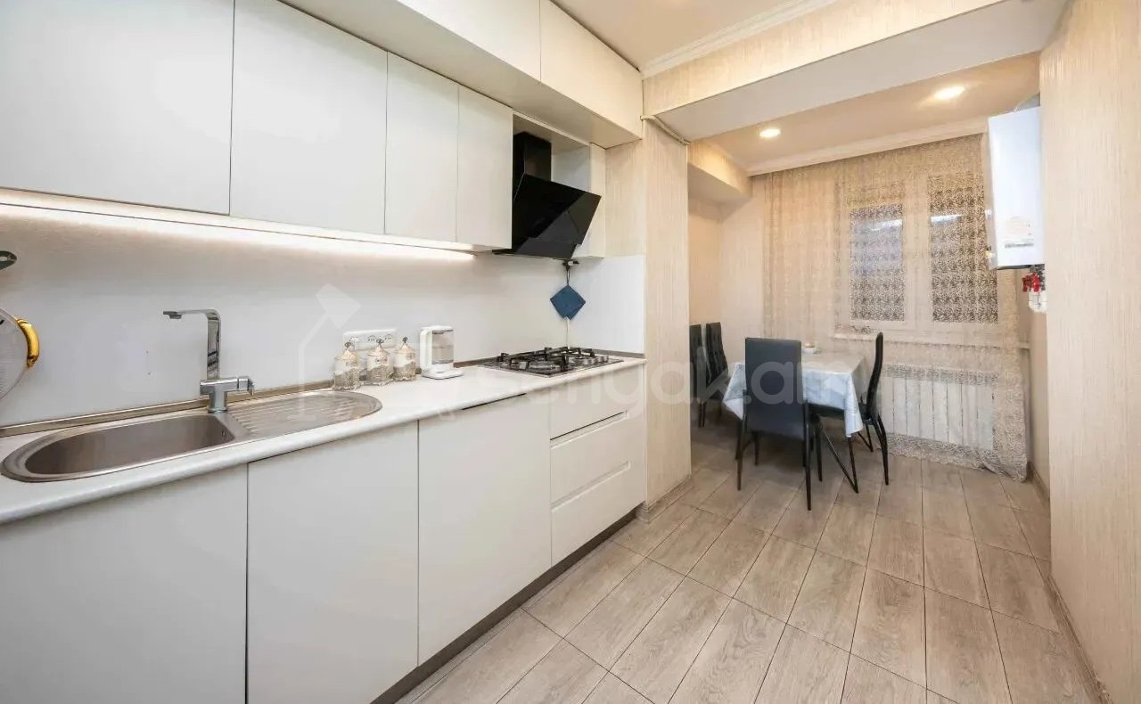 3 Սենյականոց Բնակարան, 93քմ, 13/16 հարկ, Կապիտալ Վերանորոգված