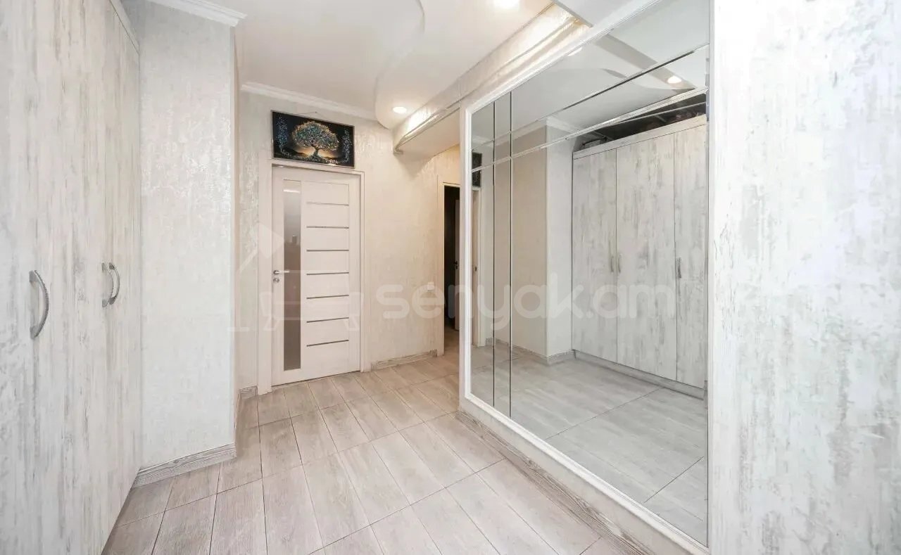 3 Սենյականոց Բնակարան, 93քմ, 13/16 հարկ, Կապիտալ Վերանորոգված