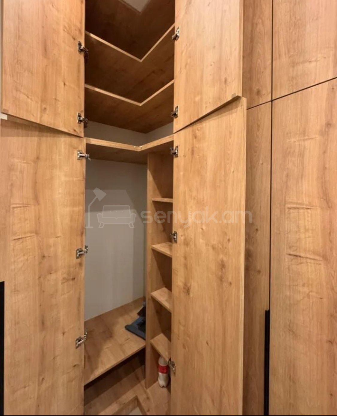 1 Սենյականոց Բնակարան Նորակառույցում, 44քմ, 12/18 հարկ, Դիզայներական Վերանորոգված