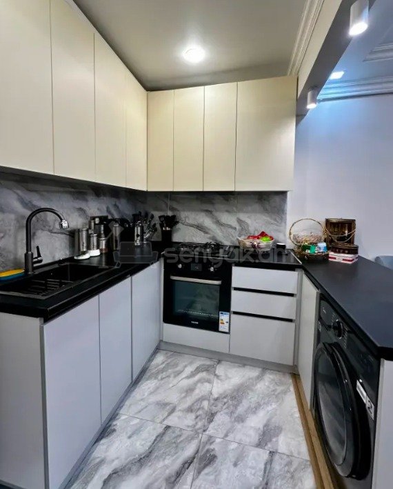 2 Սենյականոց Բնակարան, 32քմ, 6/6 հարկ, Դիզայներական Վերանորոգված