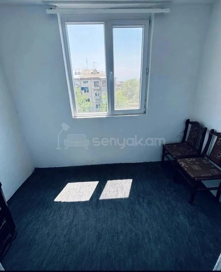 1 Սենյականոց Բնակարան, 38քմ, 4/4 հարկ, Նորմալ Վիճակում