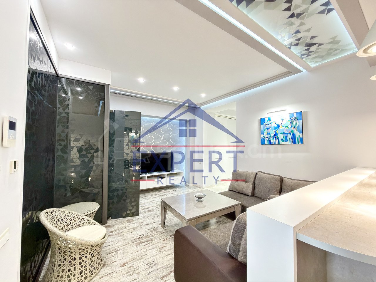 2 Սենյականոց Բնակարան Նորակառույցում, 72քմ, 8/18 հարկ, Դիզայներական Վերանորոգված, Կահավորված, Արևկող