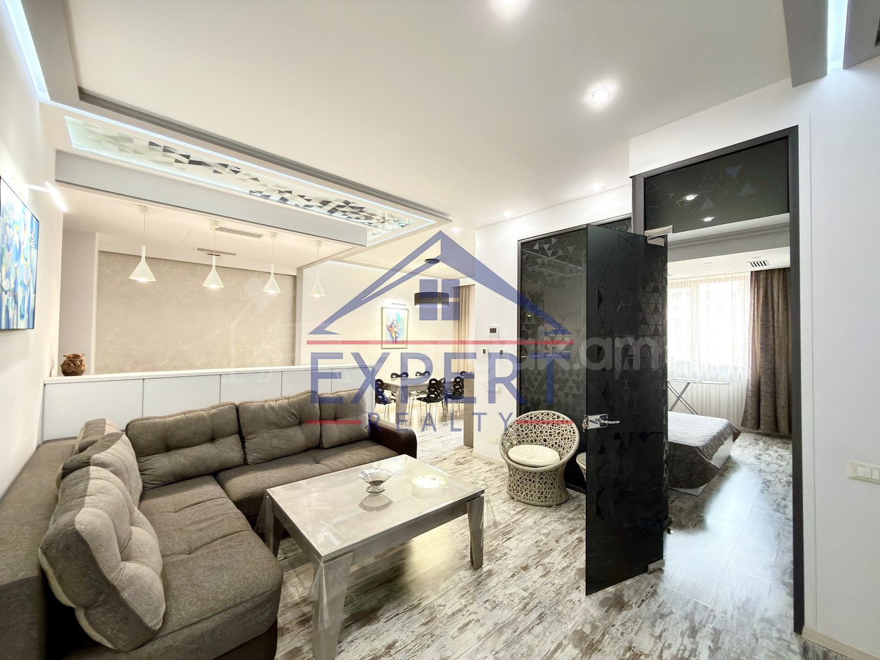 2 Սենյականոց Բնակարան Նորակառույցում, 72քմ, 8/18 հարկ, Դիզայներական Վերանորոգված, Կահավորված, Արևկող