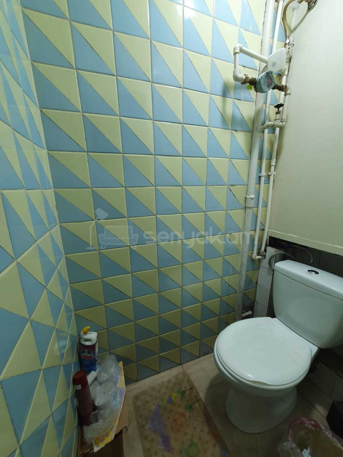 4 Սենյականոց Բնակարան, 96քմ, 12/16 հարկ, Նորմալ Վիճակում