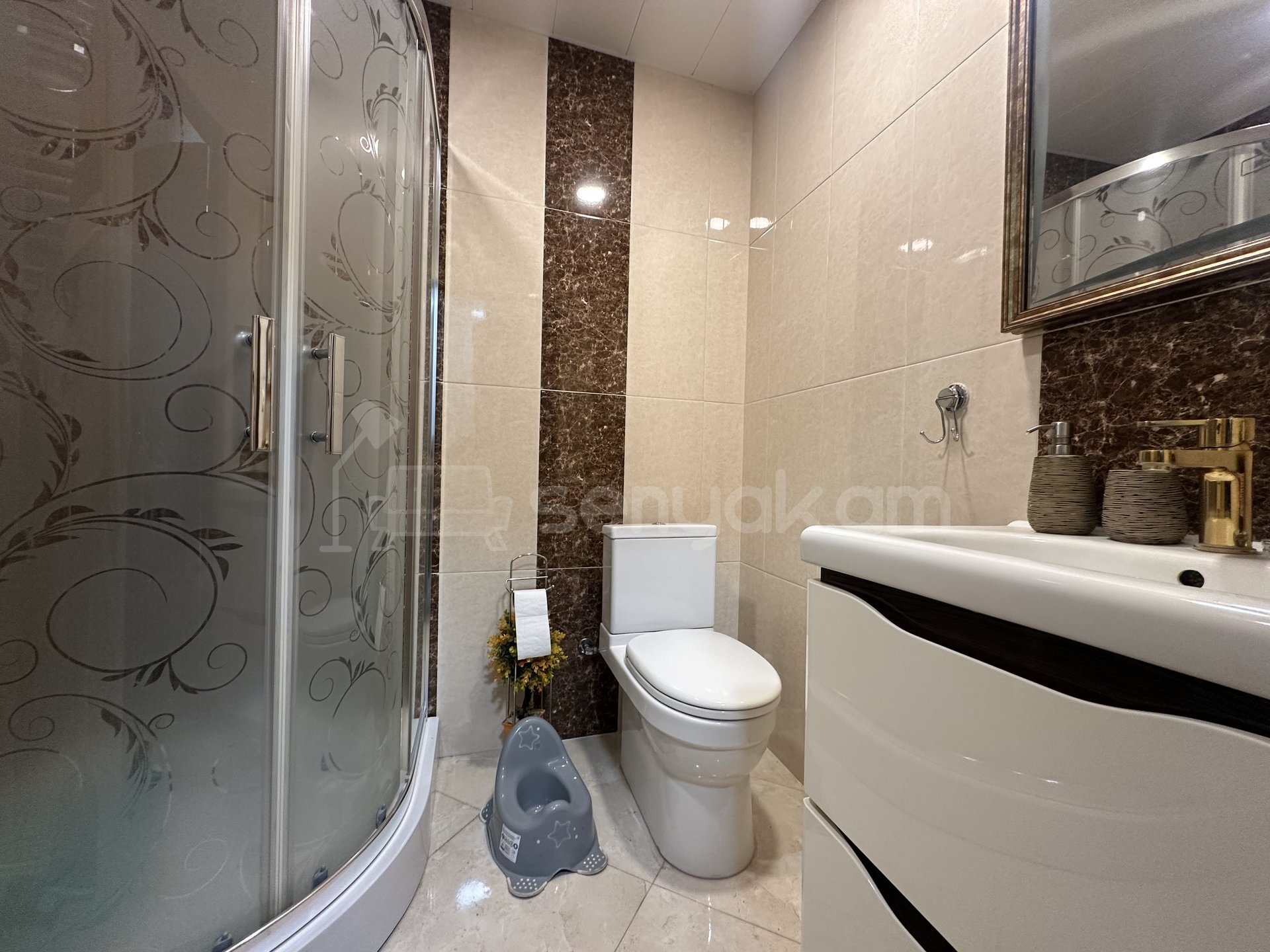 2 Սենյականոց Բնակարան Նորակառույցում, 52քմ, 8/12 հարկ, Կապիտալ Վերանորոգված