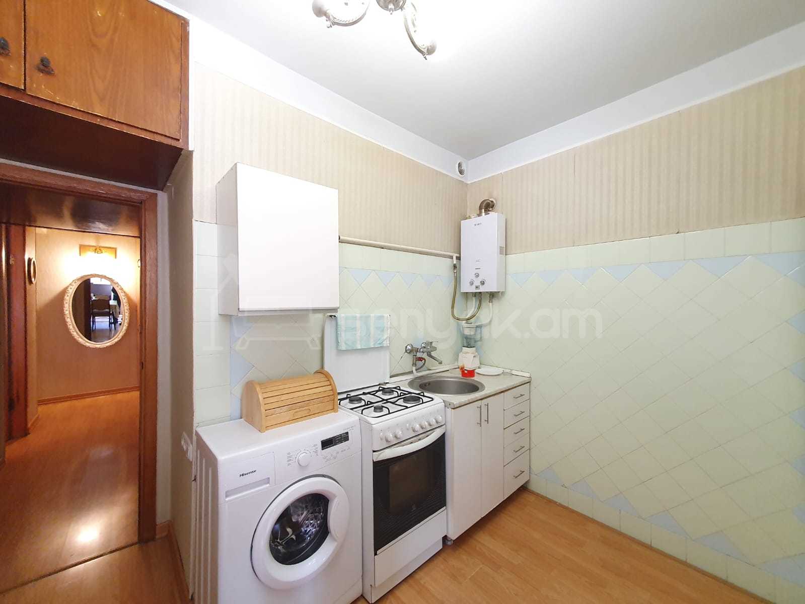 2 Սենյականոց Բնակարան, 64քմ, 3/12 հարկ, Կապիտալ Վերանորոգված